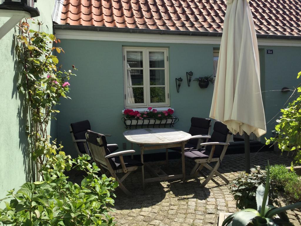 Baghuset Apartamento Ebeltoft Exterior foto